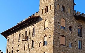 Florence Castle Apartment 2 Bedrooms, 2 Bathrooms