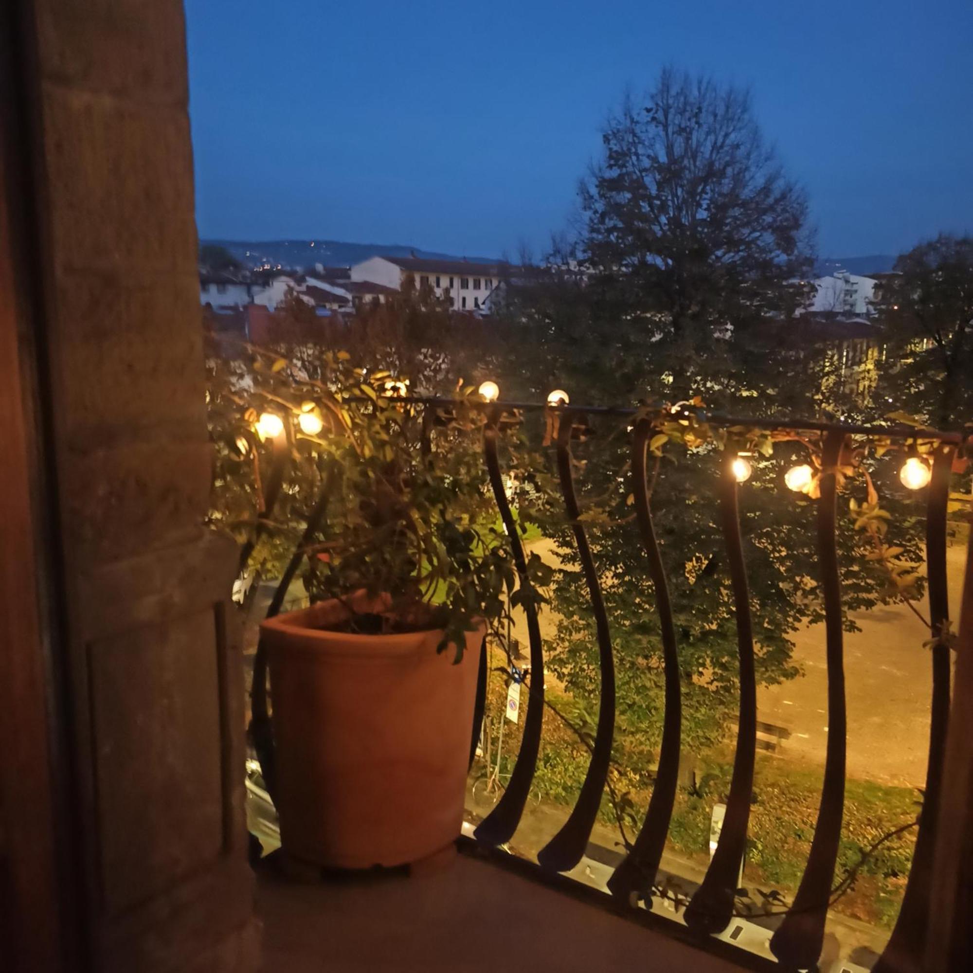 Florence Castle Apartment 2 Bedrooms, 2 Bathrooms Esterno foto
