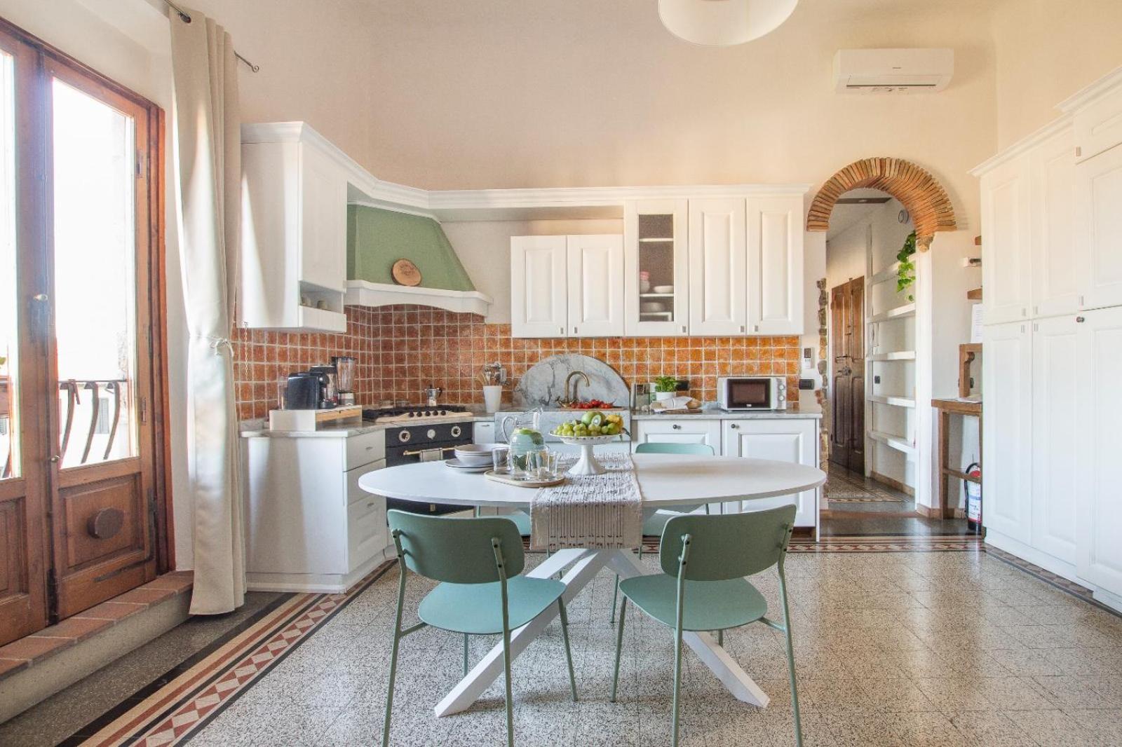Florence Castle Apartment 2 Bedrooms, 2 Bathrooms Esterno foto
